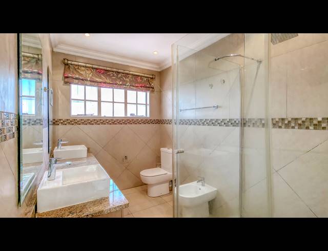 3 BEDROOM HOUSE RENTED IN RIVONIA